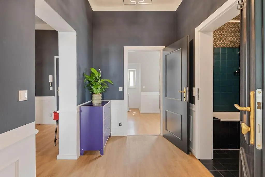 Anthrazit Oasis Near Center Shoppingstreet 3 Room Vienna 0*,  Austria