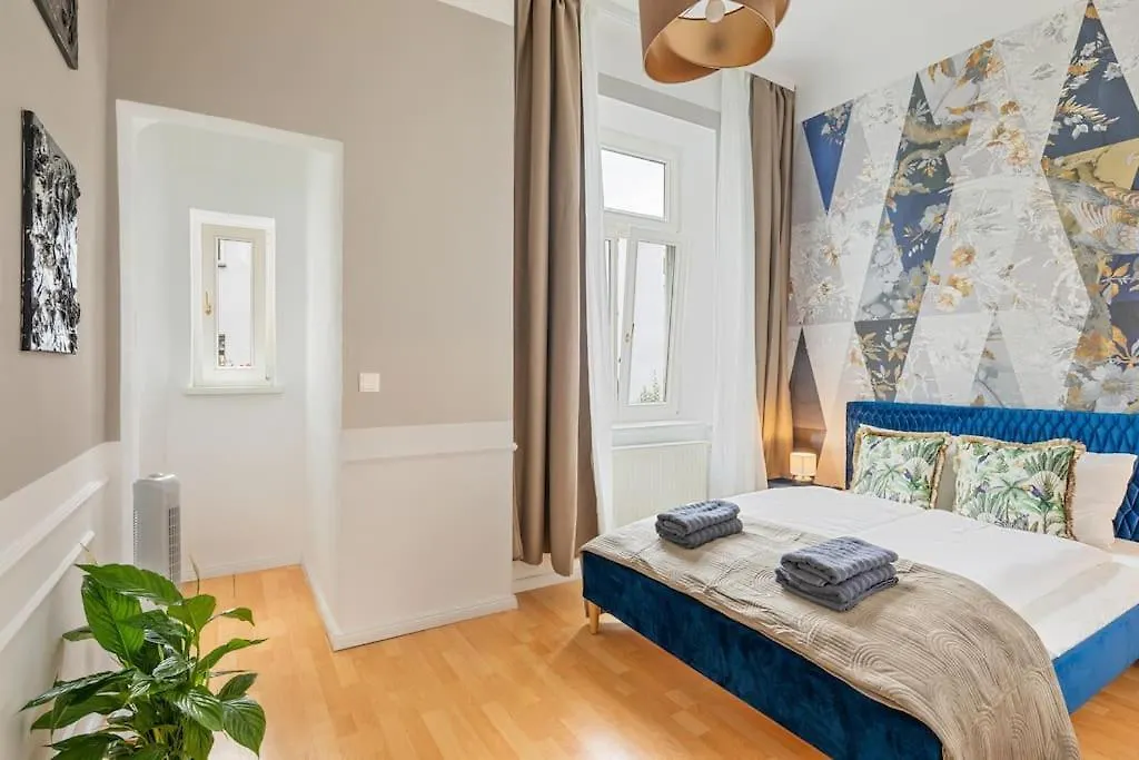 Anthrazit Oasis Near Center Shoppingstreet 3 Room Vienna Apartment