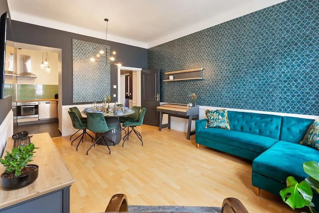 Anthrazit Oasis Near Center Shoppingstreet 3 Room Vienna