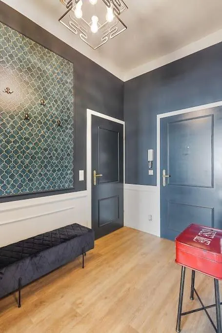 Anthrazit Oasis Near Center Shoppingstreet 3 Room Vienna